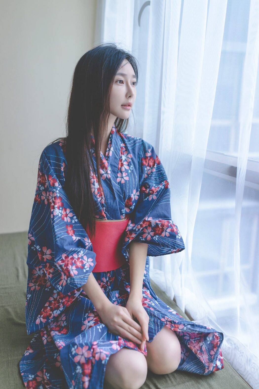 YiTuYu艺图语 Vol.4856 Li Li