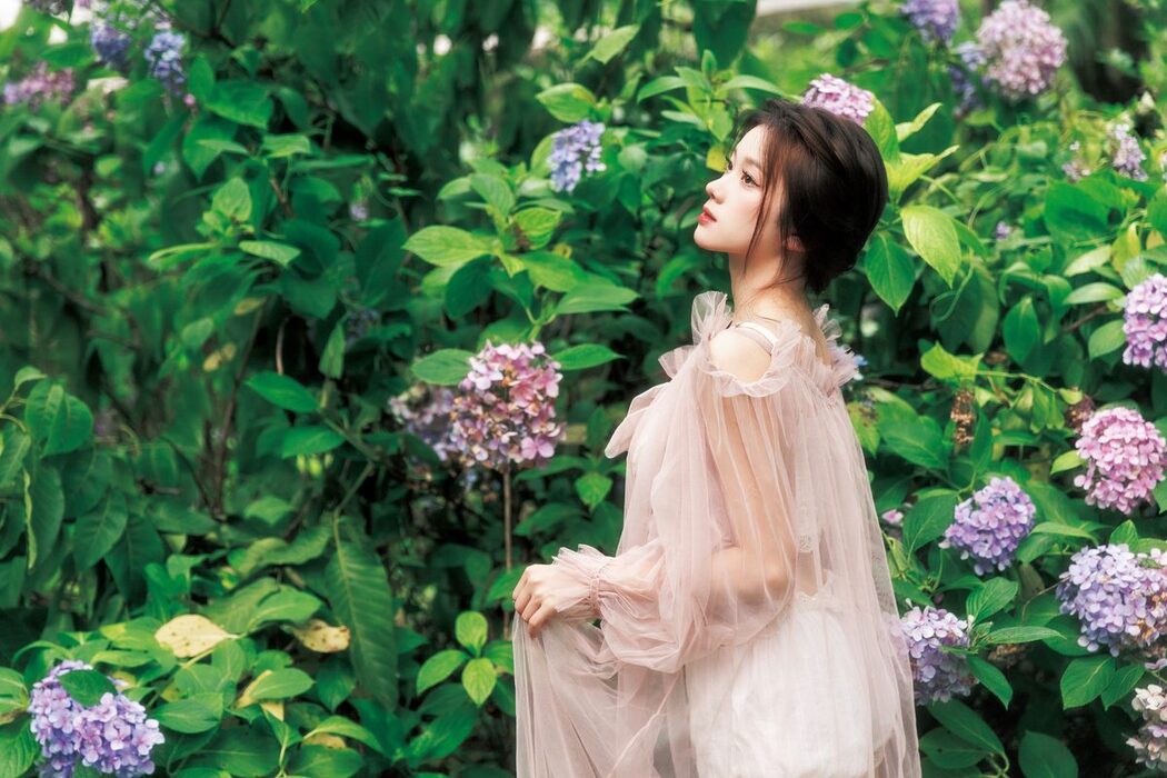YiTuYu艺图语 Vol.4942 Xiao Bei