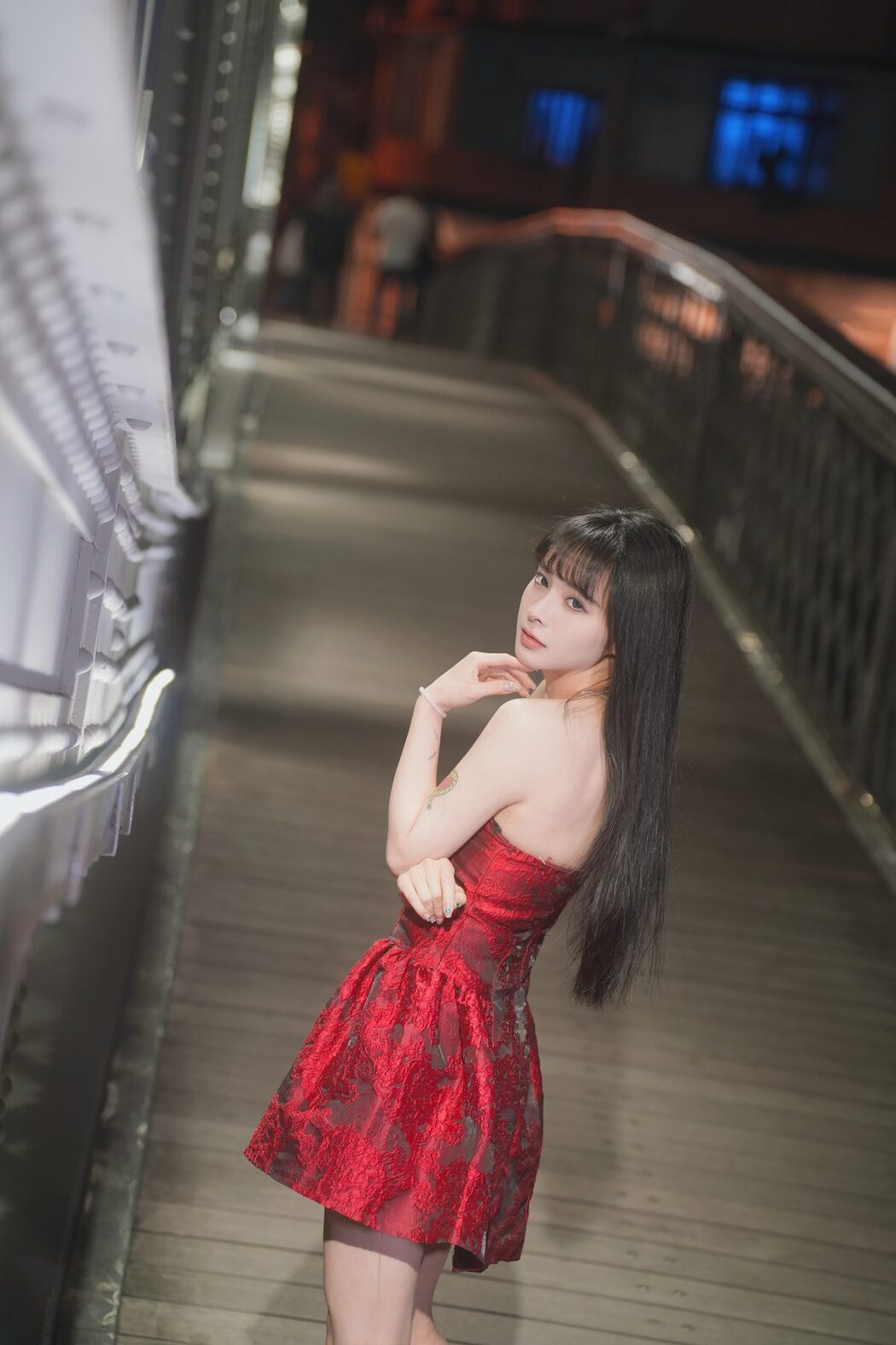 YiTuYu艺图语 Vol.4883 Fei Fei