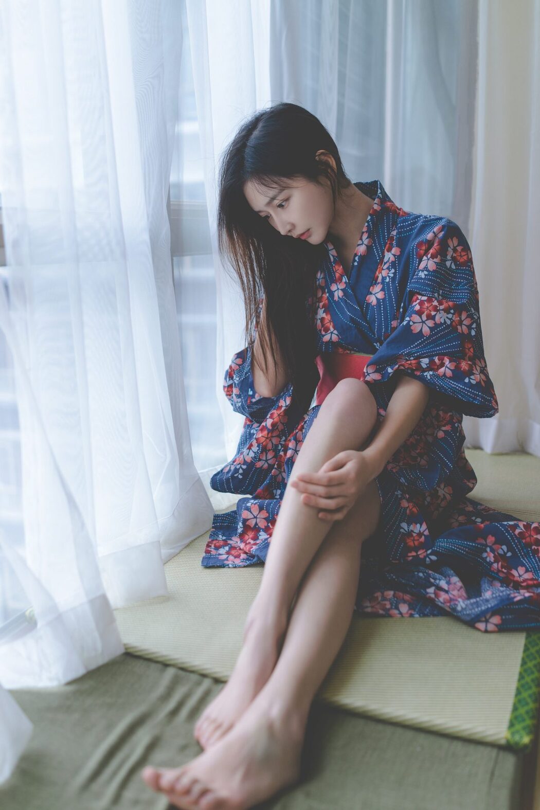 YiTuYu艺图语 Vol.4856 Li Li