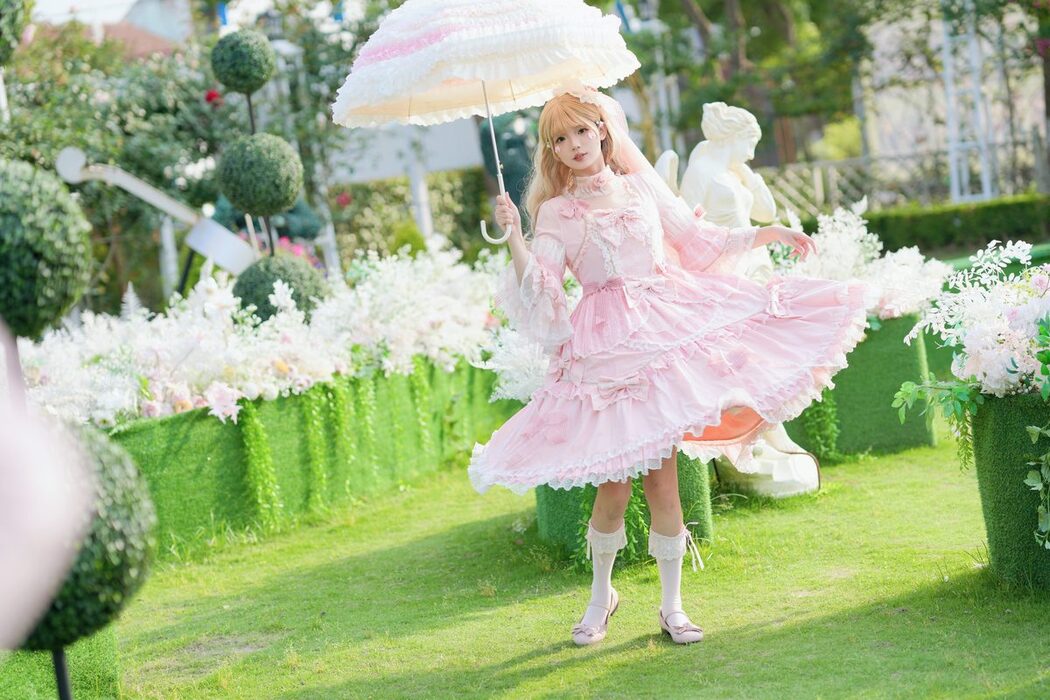 YiTuYu艺图语 Vol.4943 Xin Bao Xin Bao Tian Tian Chi Bao