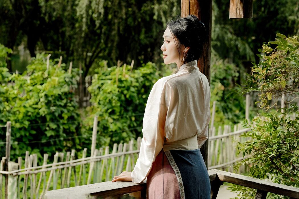 YiTuYu艺图语 Vol.4902 Chang Nian W