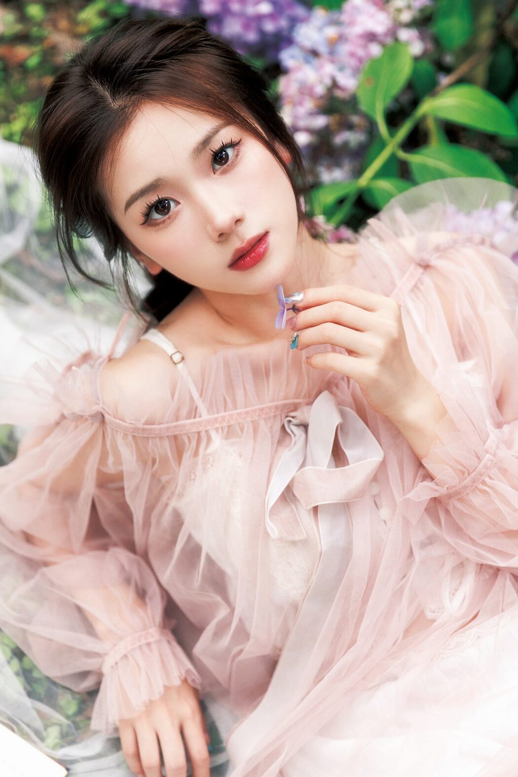 YiTuYu艺图语 Vol.4942 Xiao Bei Cover Photo