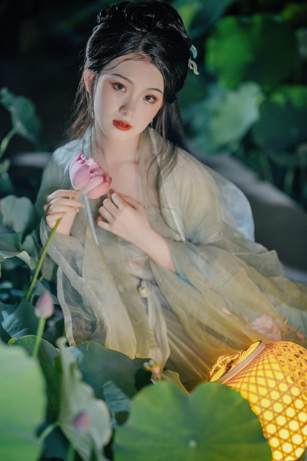 YiTuYu艺图语 Vol.4861 Yue Li