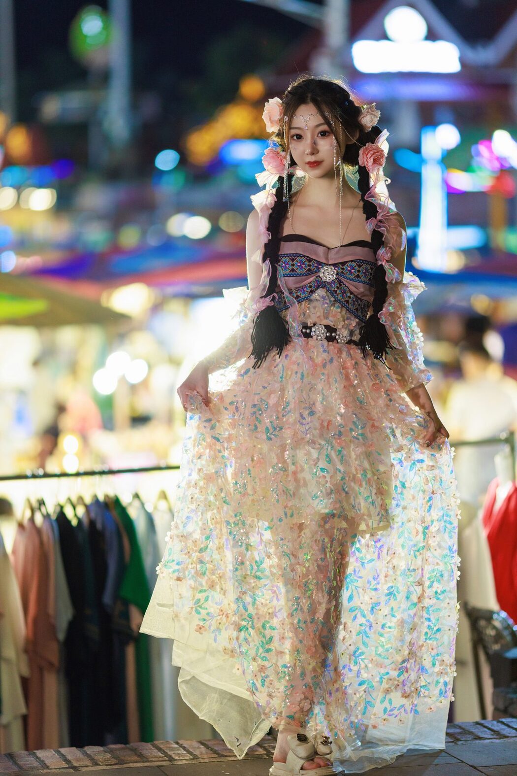 YiTuYu艺图语 Vol.4924 She Kong De Luan Luan