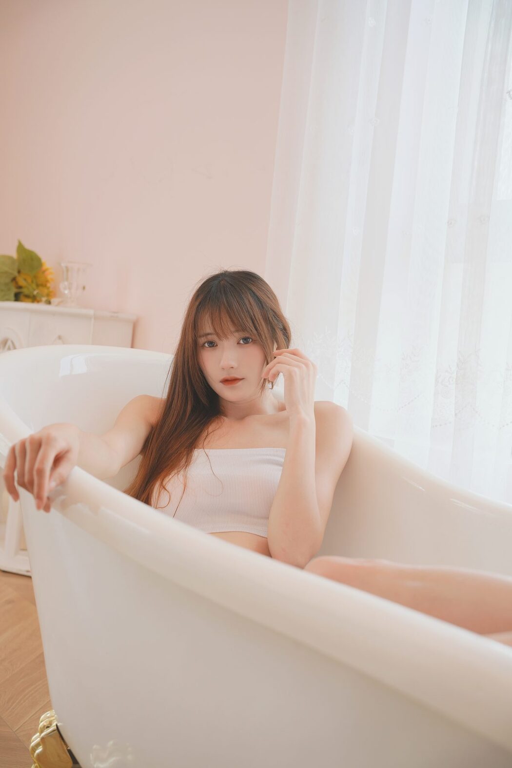 YiTuYu艺图语 Vol.4920 Tu Zi Zzz Bu Chi Hu Luo Bo