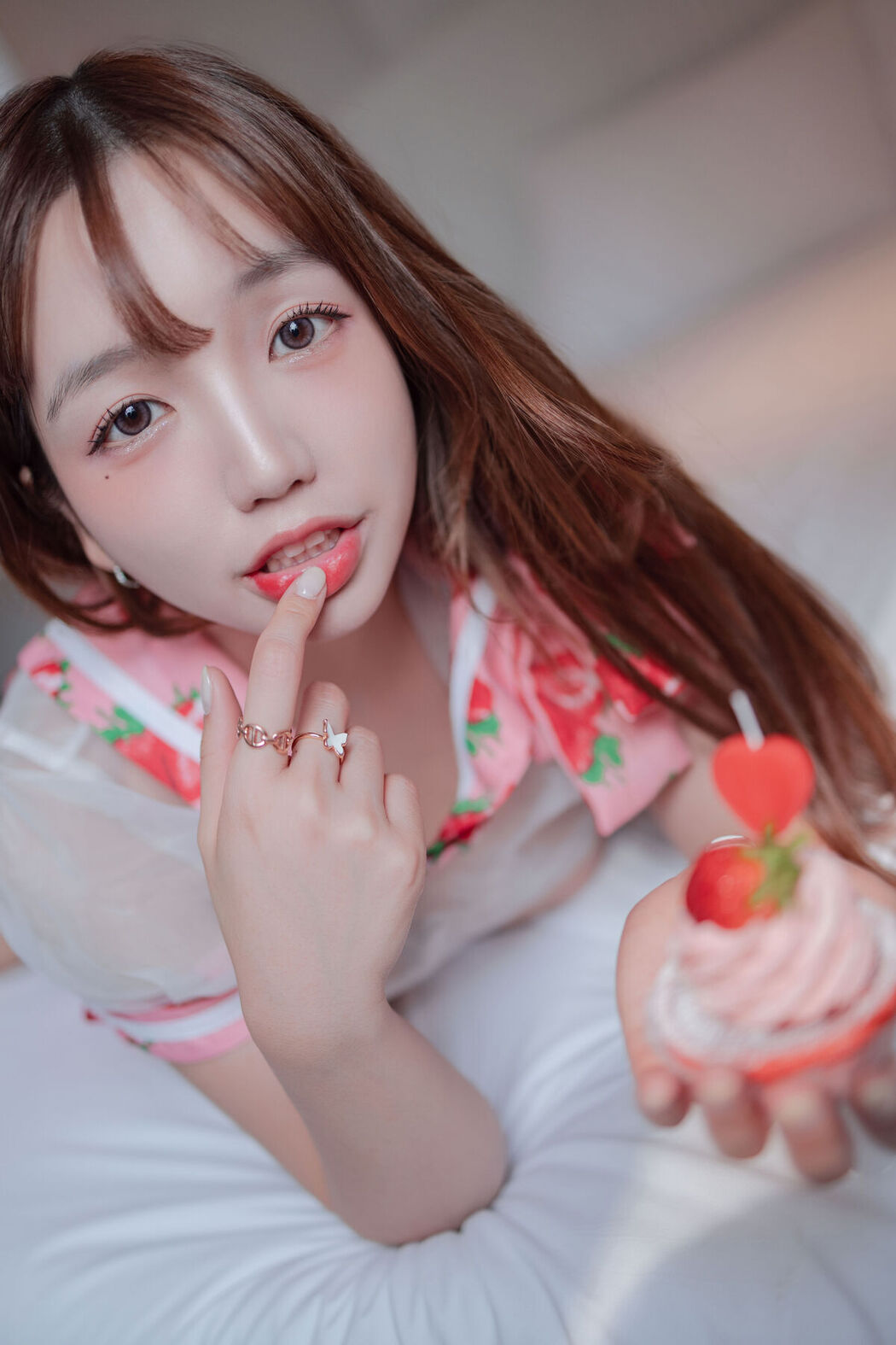 Yoonbly Strawberry Lingerie