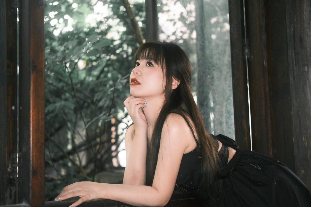 YiTuYu艺图语 Vol.4922 He Ming Zhi Ying