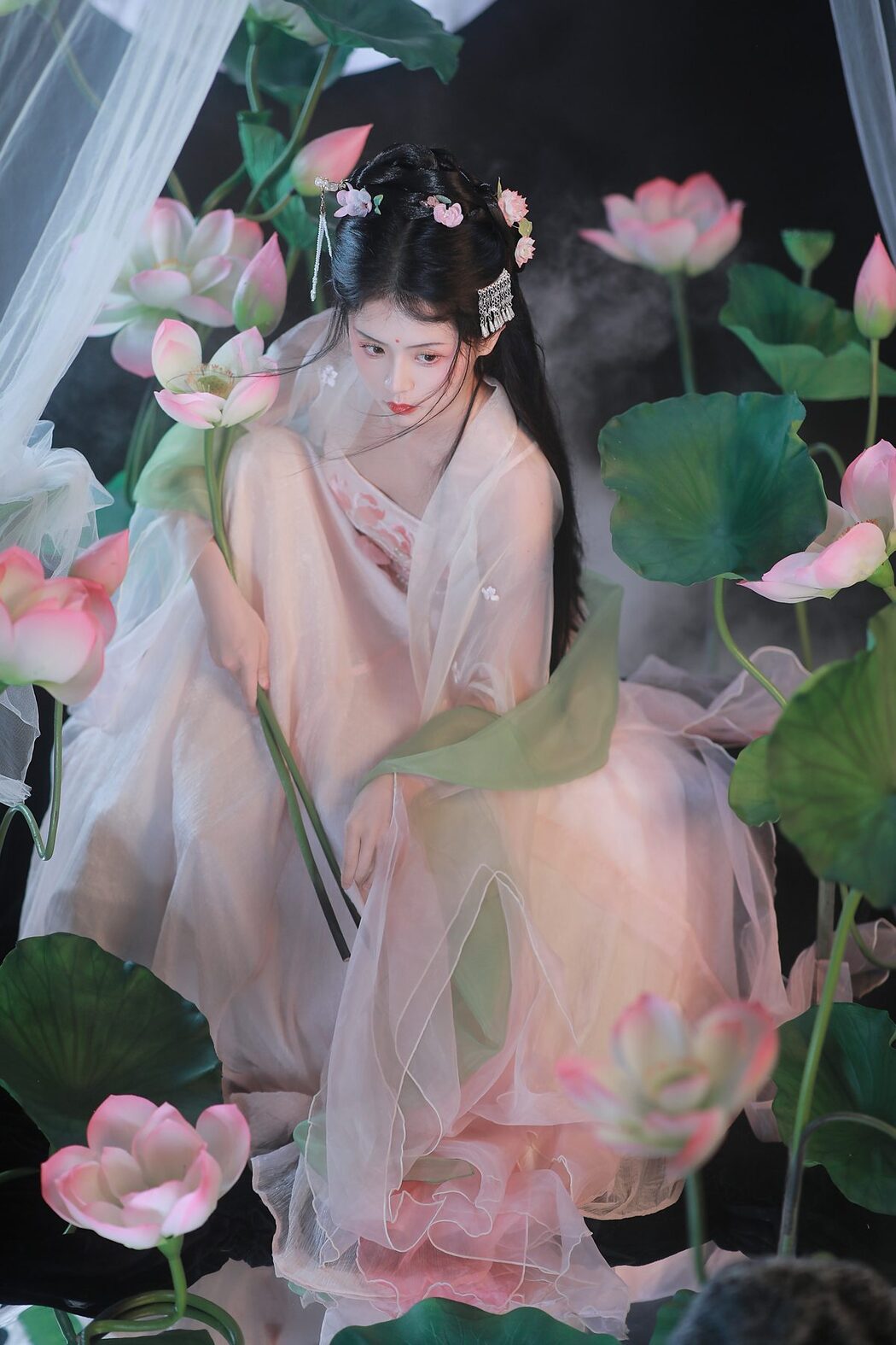 YiTuYu艺图语 Vol.4974 Dai Bu Zhu De Yi Mi
