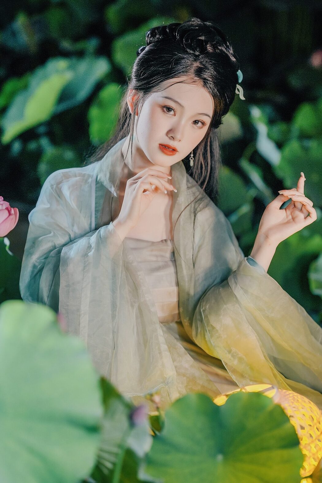 YiTuYu艺图语 Vol.4861 Yue Li Cover Photo