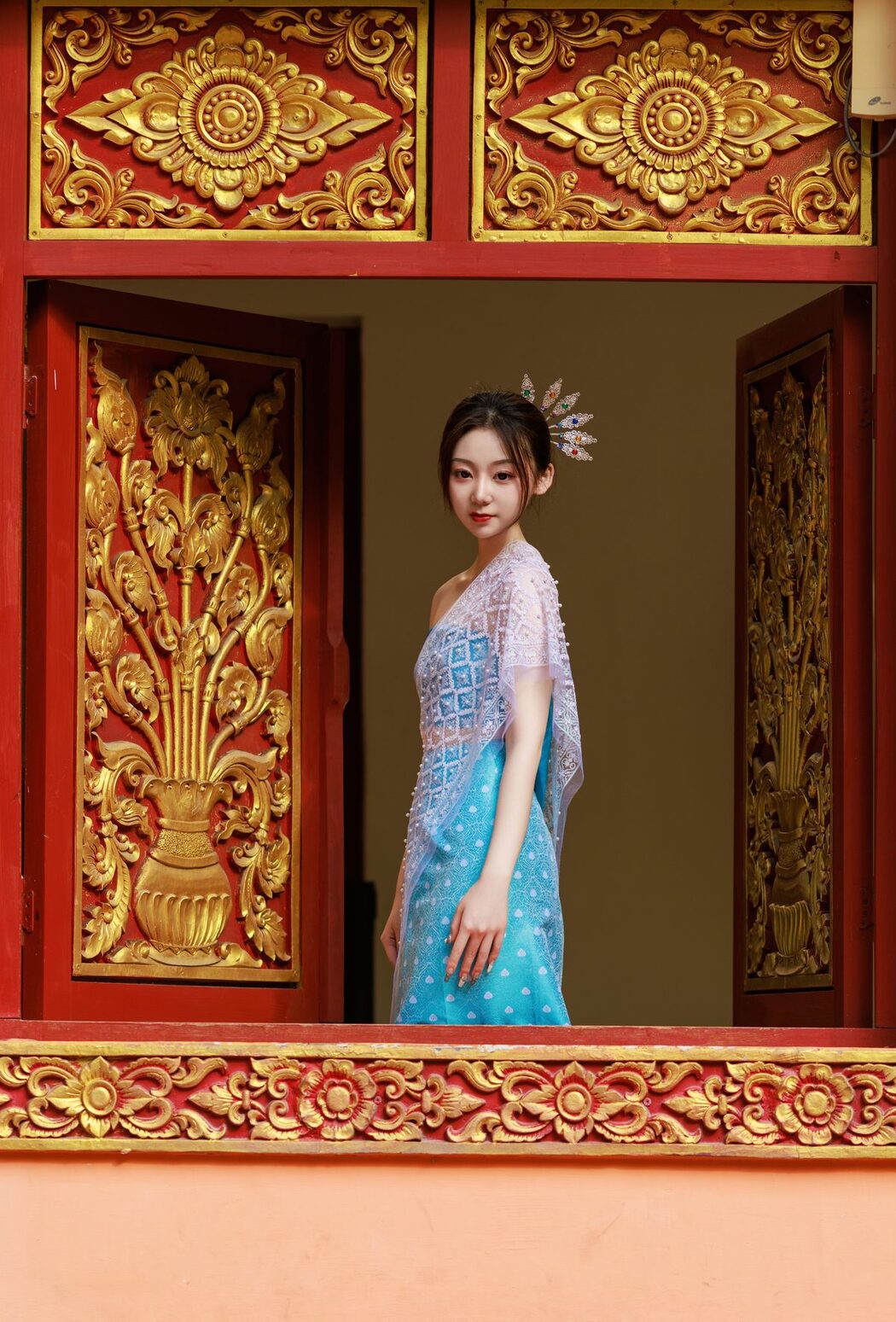 YiTuYu艺图语 Vol.4913 She Kong De Luan Luan