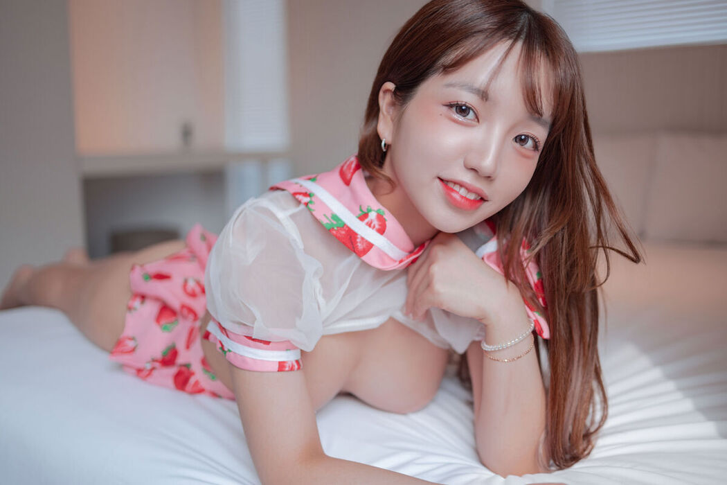Yoonbly Strawberry Lingerie