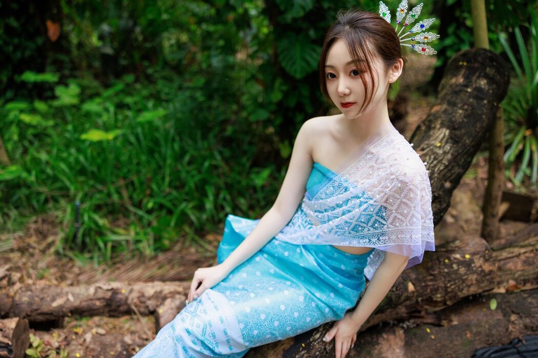 YiTuYu艺图语 Vol.4913 She Kong De Luan Luan