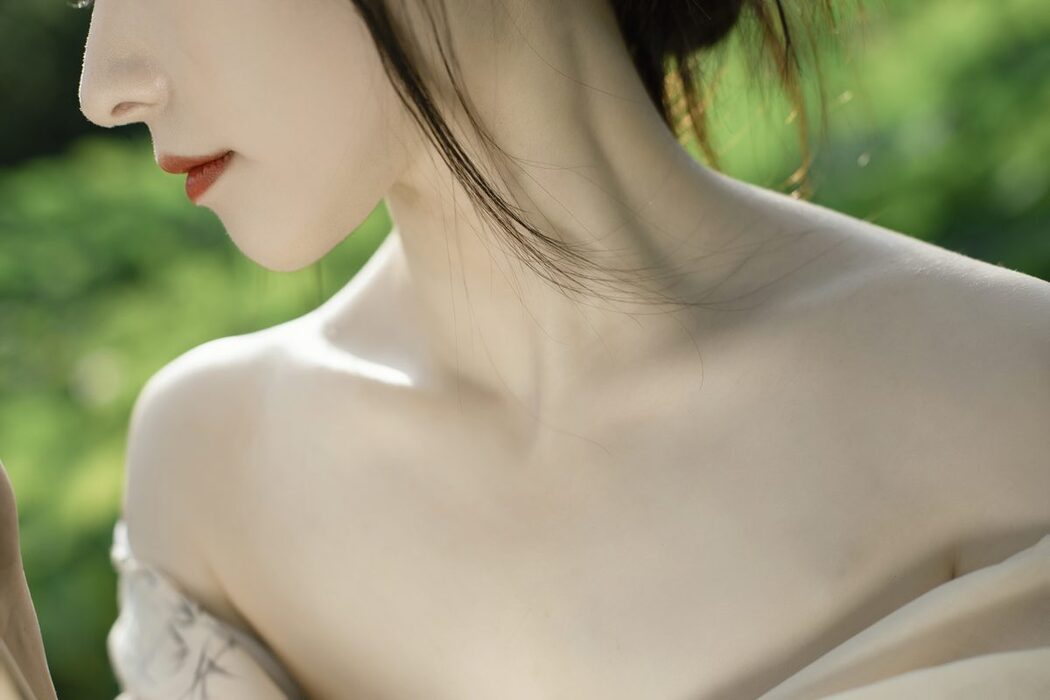 YiTuYu艺图语 Vol.4976 Ke Ke Duo Ni