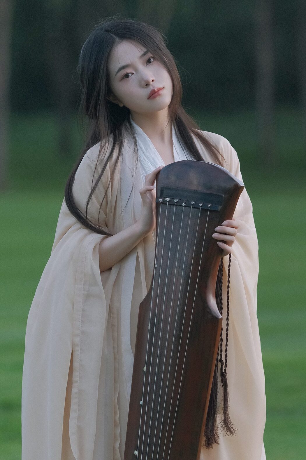 YiTuYu艺图语 Vol.4979 Anya_z Cover Photo