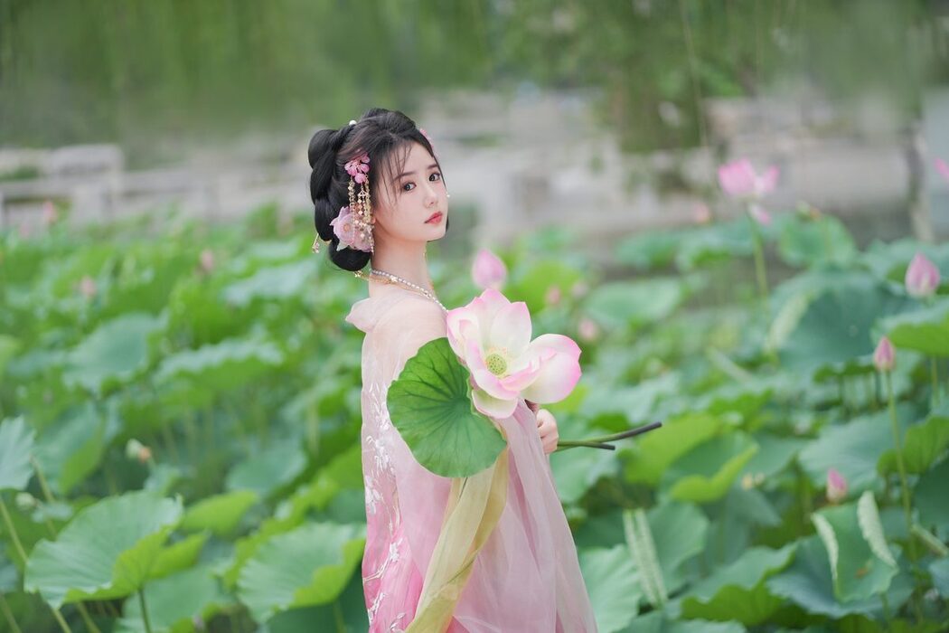YiTuYu艺图语 Vol.4884 Shi Yu Gan A