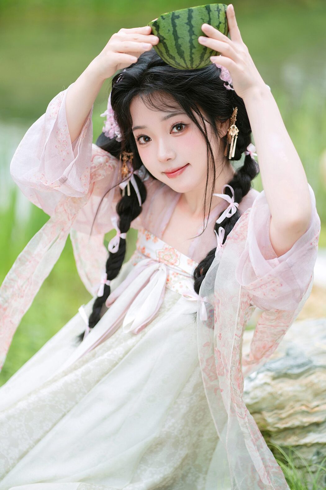 YiTuYu艺图语 Vol.4931 Lin You Chi Cover Photo