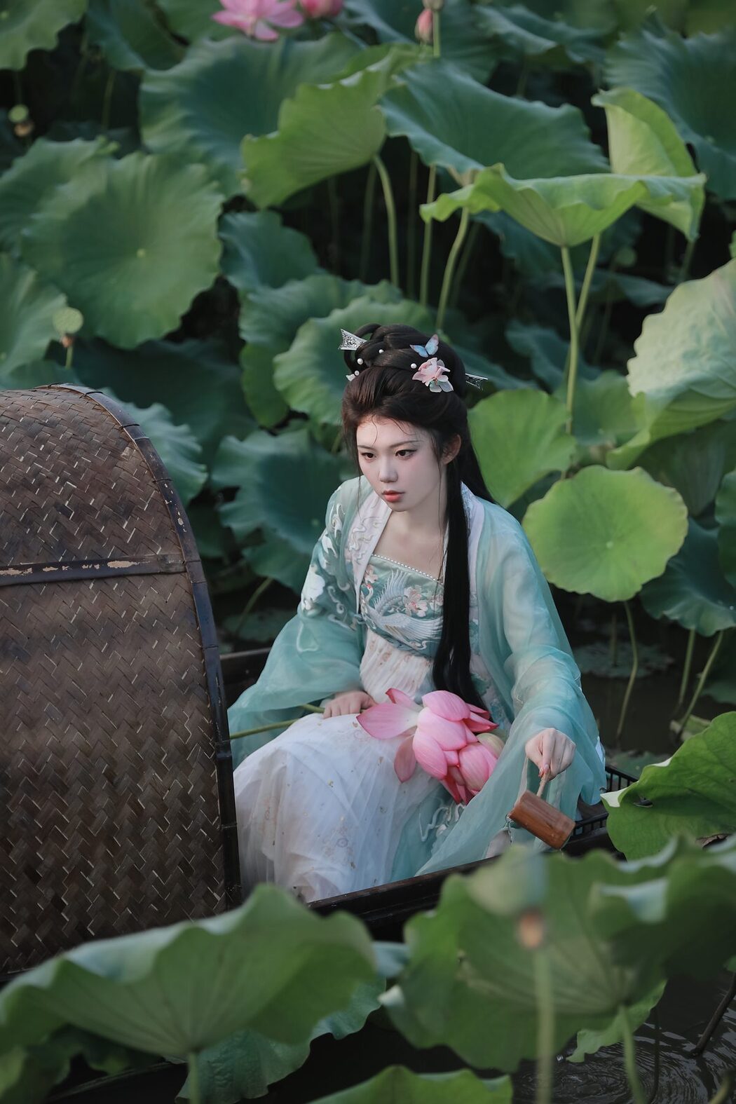 YiTuYu艺图语 Vol.4940 Zhi Zi Hua