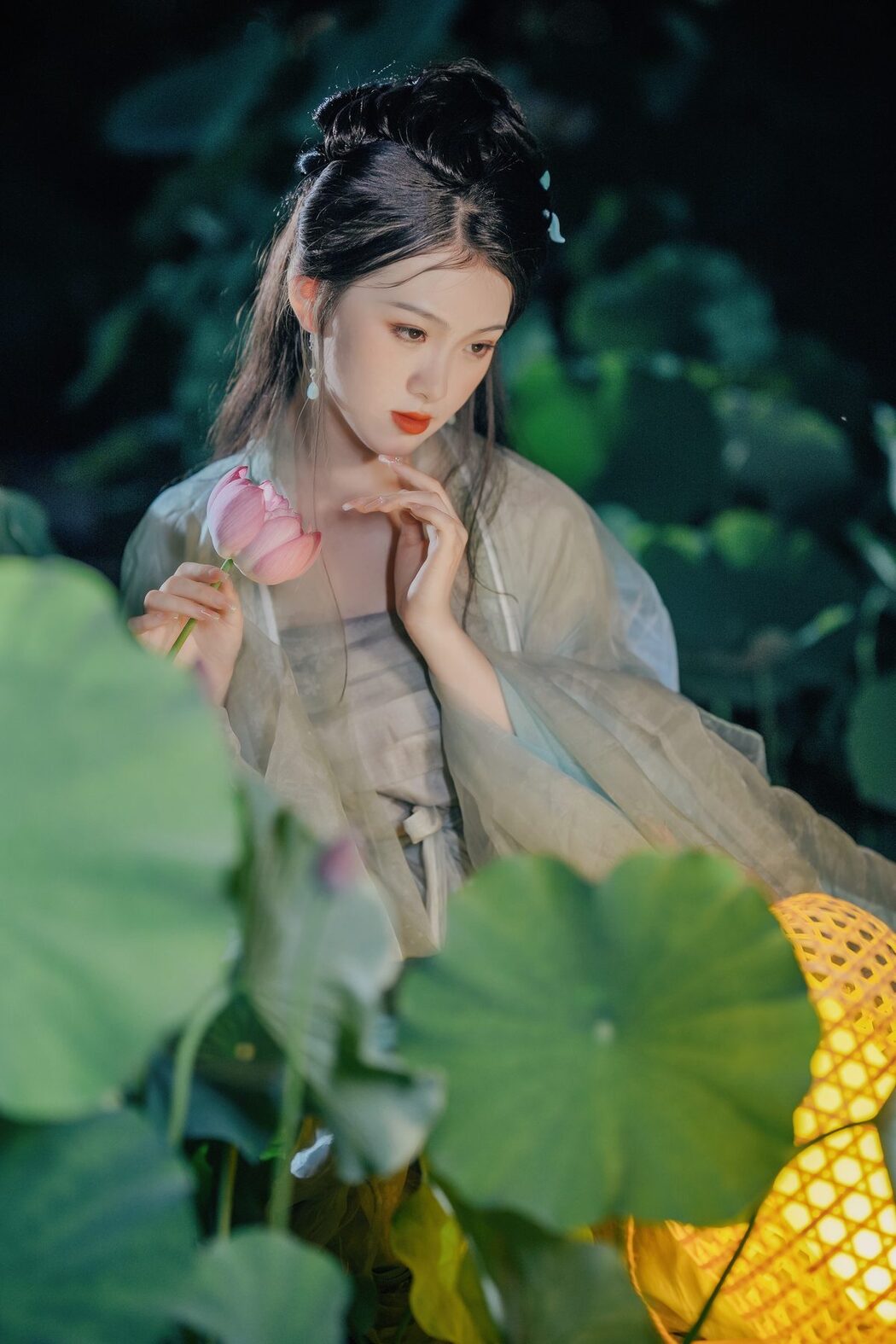 YiTuYu艺图语 Vol.4861 Yue Li
