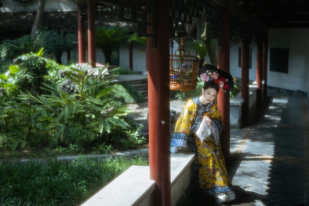YiTuYu艺图语 Vol.4858 Zhi Zhi Qi