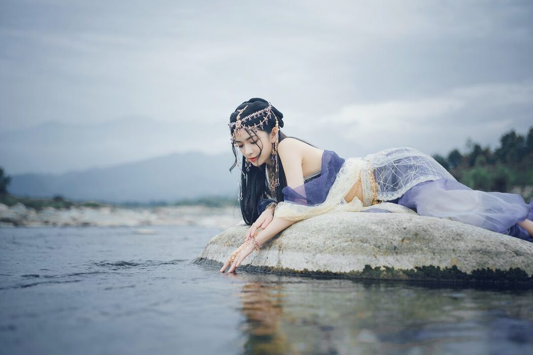 YiTuYu艺图语 Vol.4908 Xin Yi