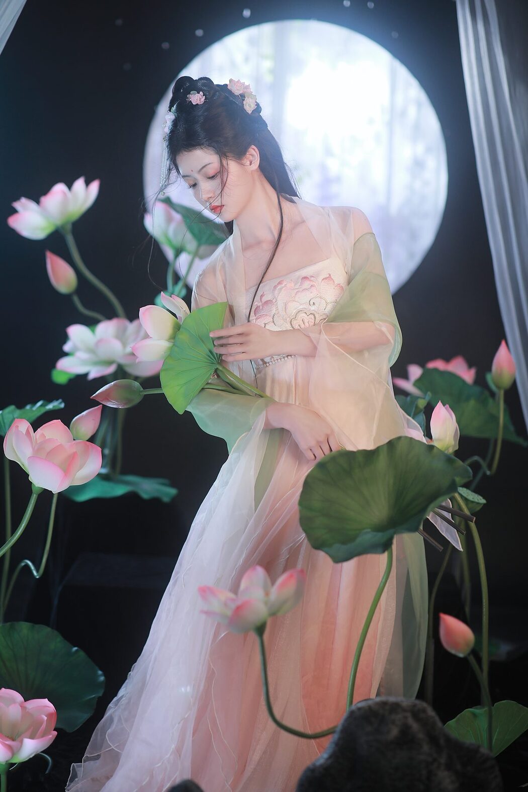 YiTuYu艺图语 Vol.4974 Dai Bu Zhu De Yi Mi