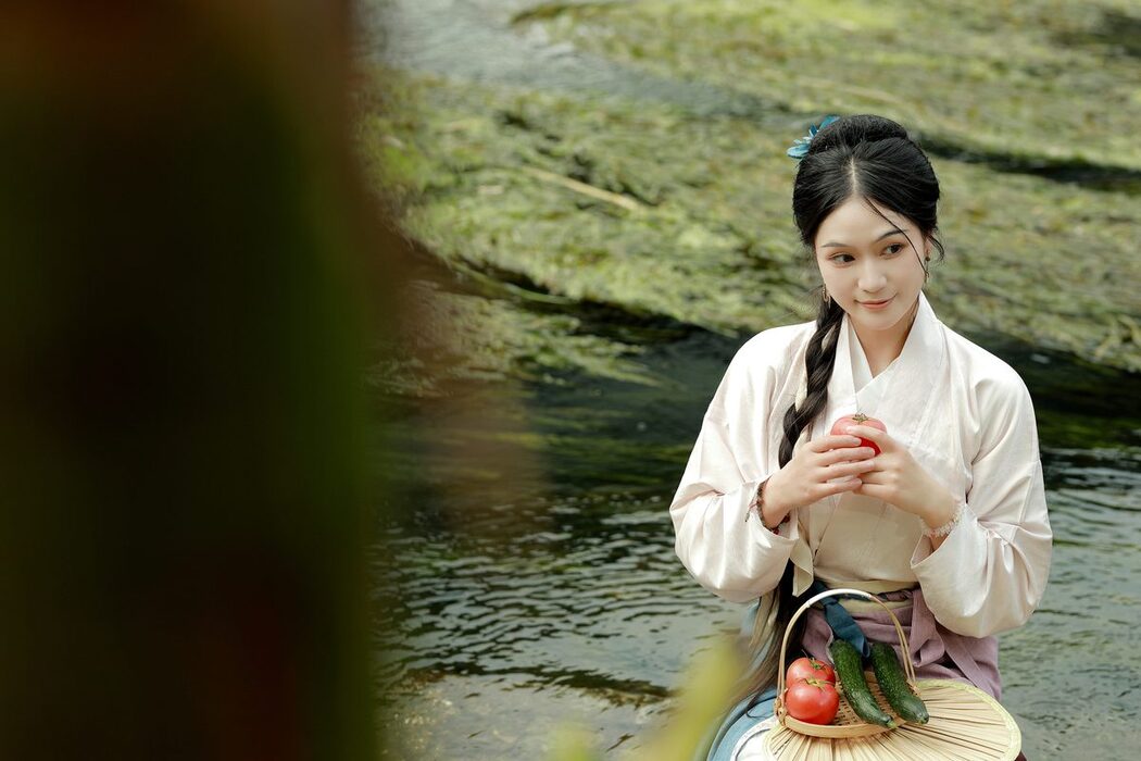 YiTuYu艺图语 Vol.4902 Chang Nian W