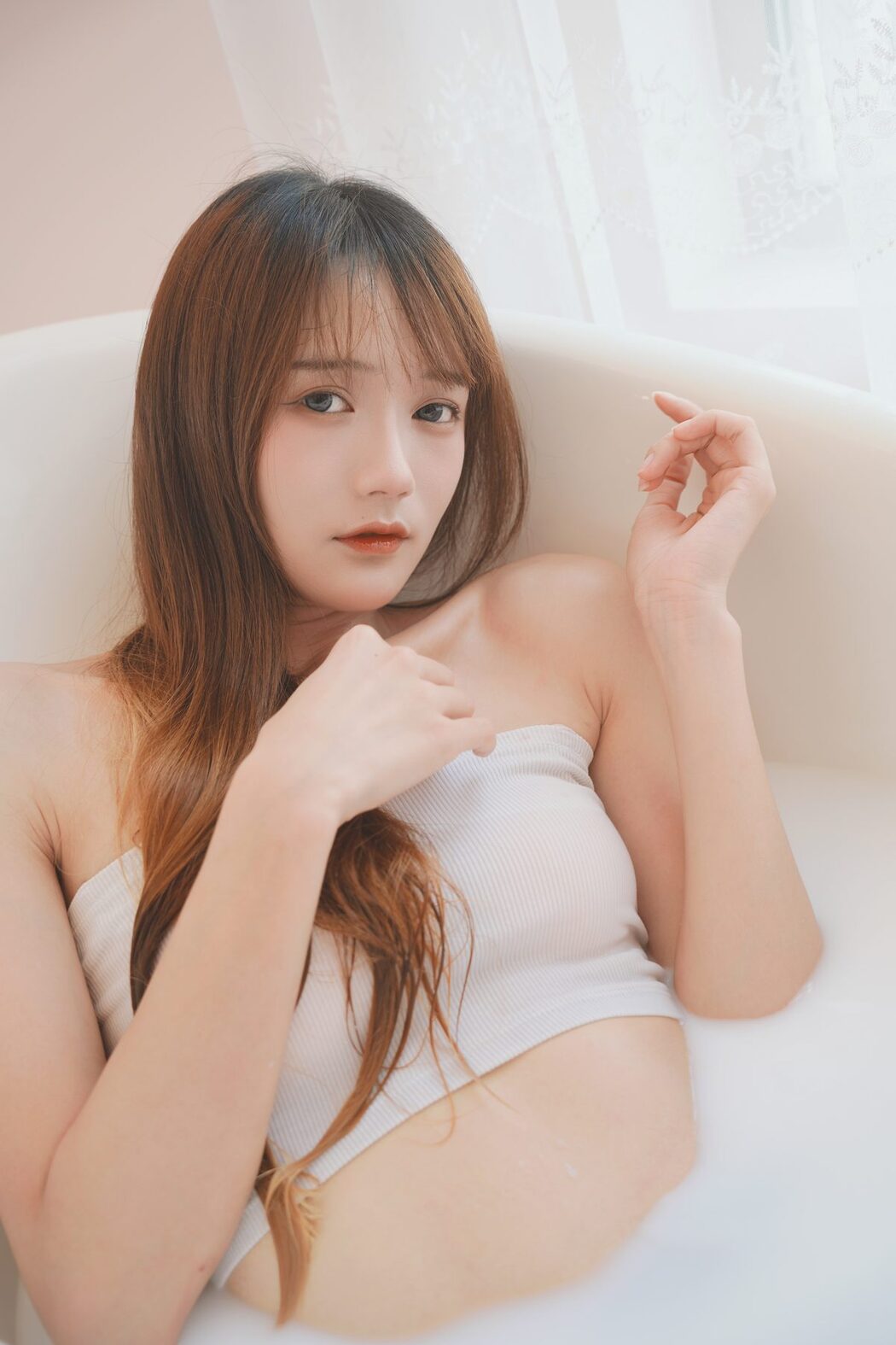 YiTuYu艺图语 Vol.4920 Tu Zi Zzz Bu Chi Hu Luo Bo