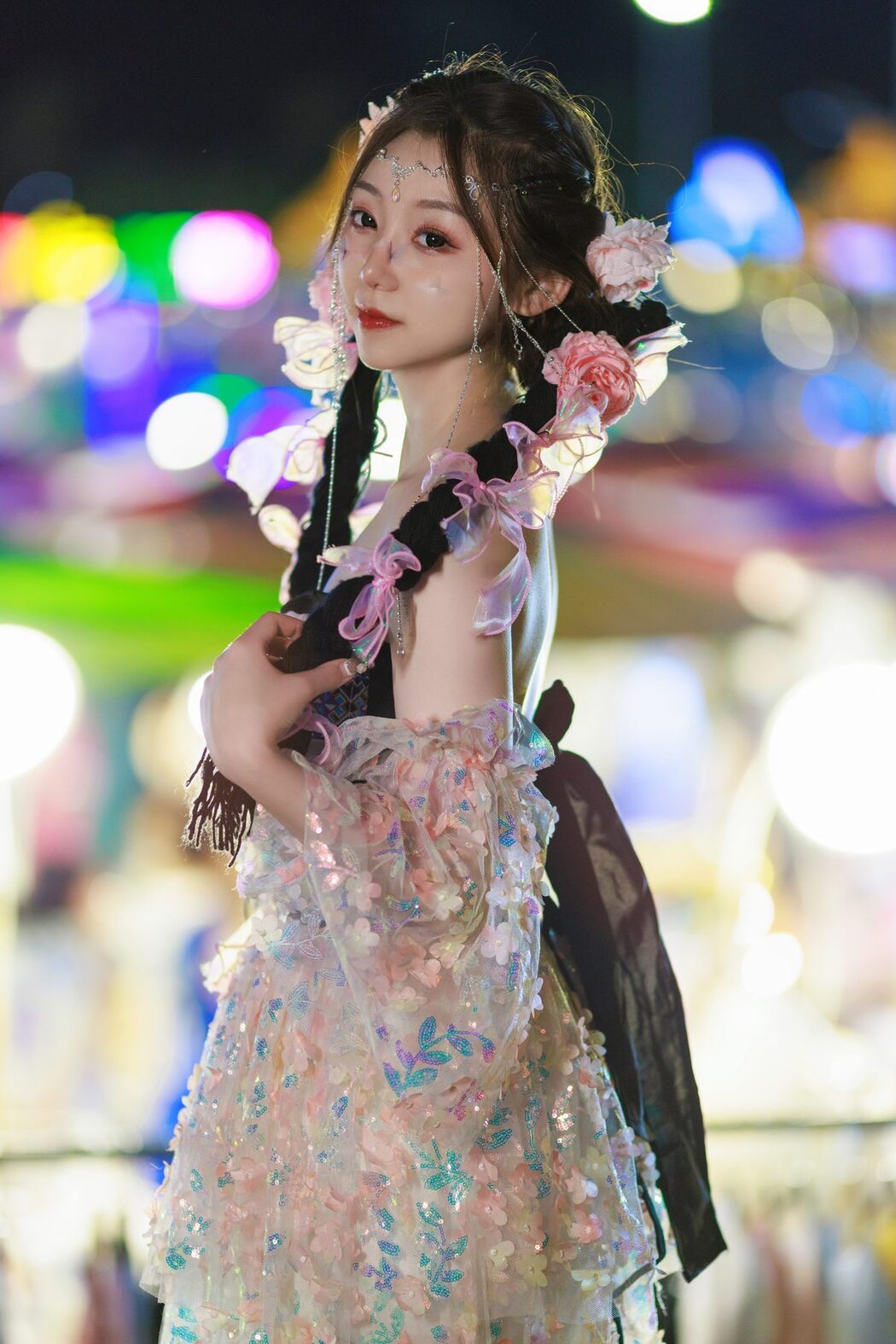 YiTuYu艺图语 Vol.4924 She Kong De Luan Luan