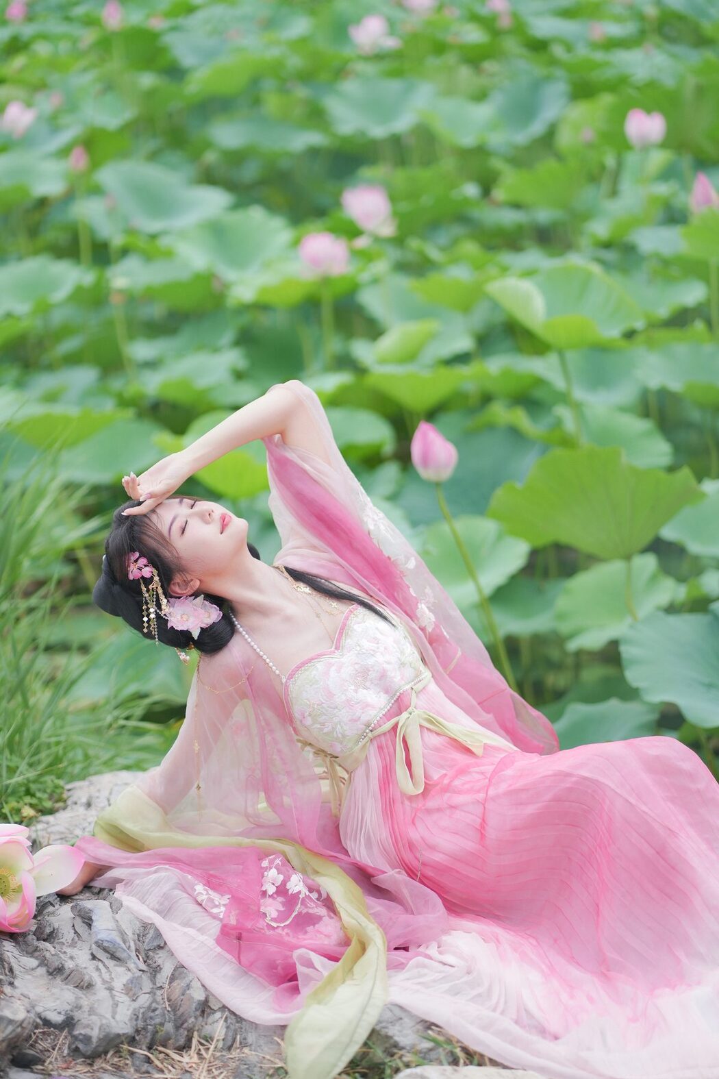 YiTuYu艺图语 Vol.4884 Shi Yu Gan A