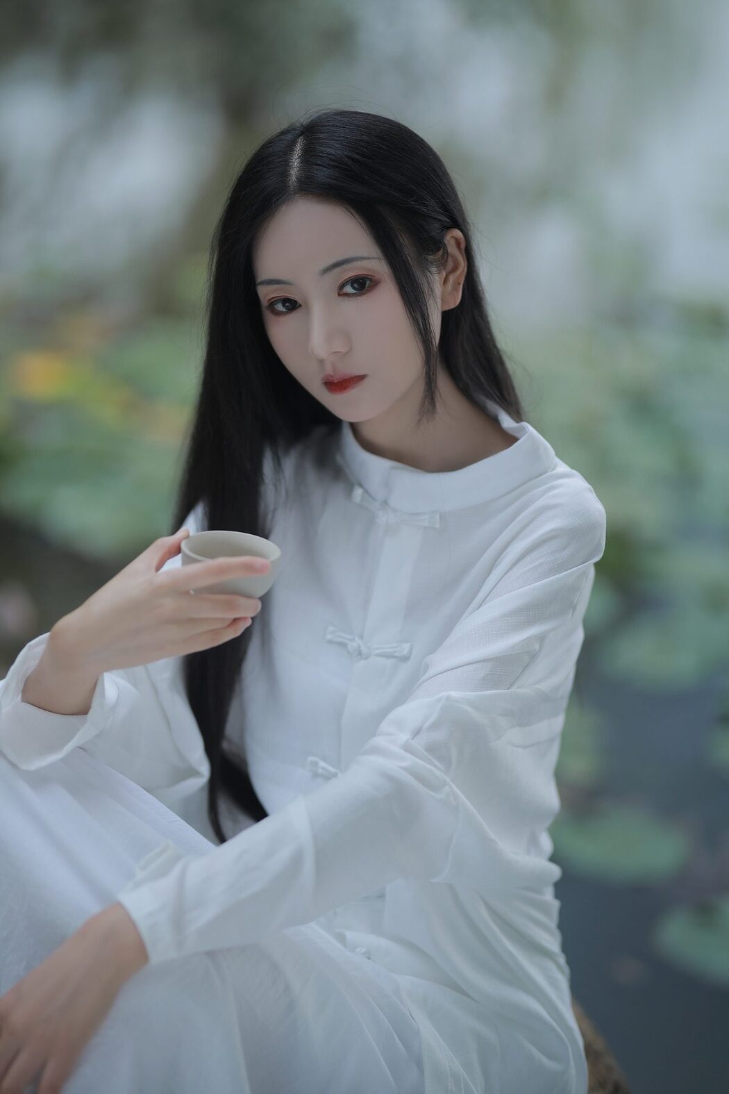 YiTuYu艺图语 Vol.5130 Yu Jin