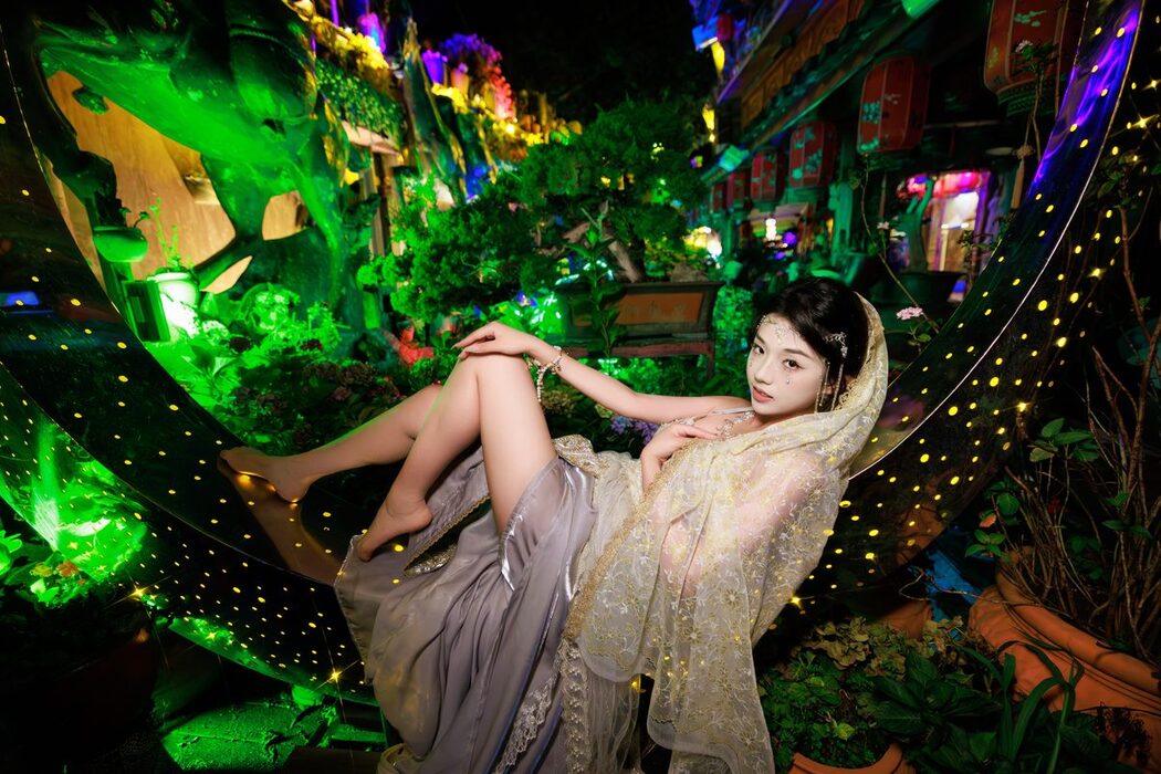 YiTuYu艺图语 Vol.5063 Pei Tong Xue