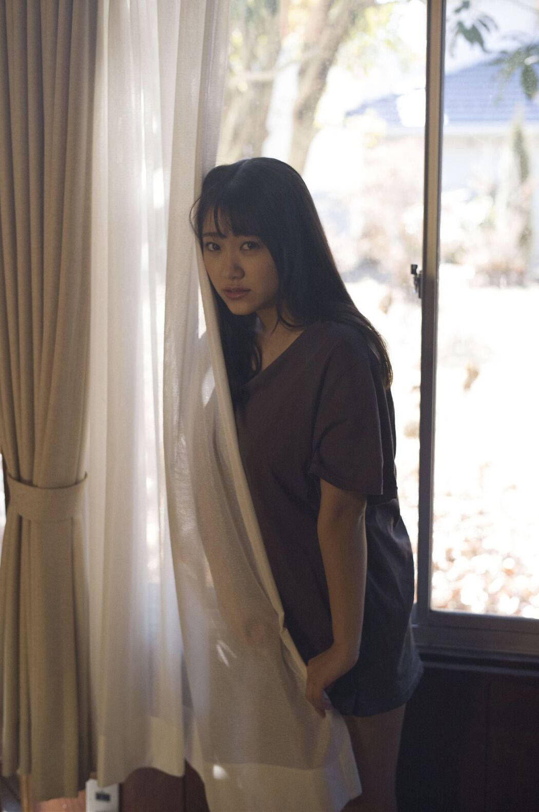 JP Himesaki Hana 姫咲はな – 光の差す方角へ (84P)