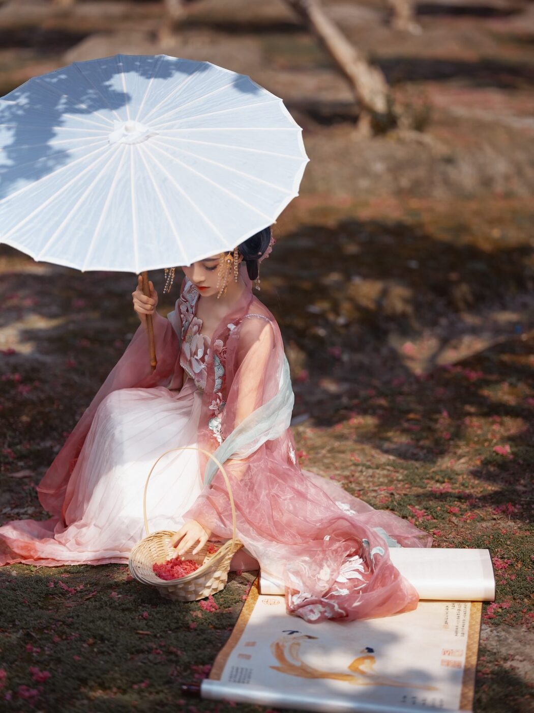 YiTuYu艺图语 Vol.5079 Qian Luo