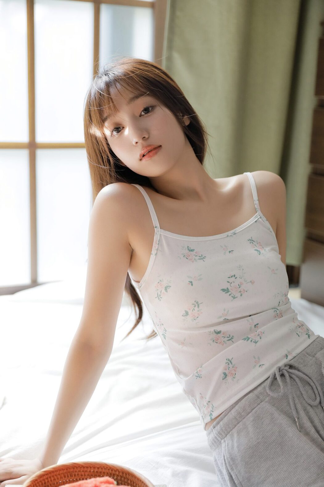 YiTuYu艺图语 Vol.5107 Zheng Xiang Xiang