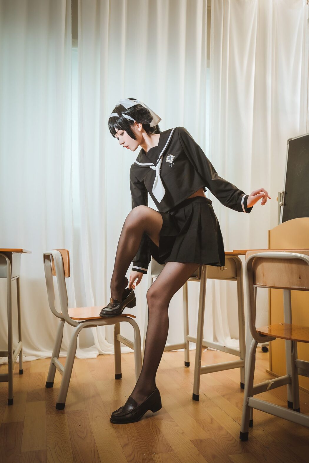 YiTuYu艺图语 Vol.5104 Qi Nai