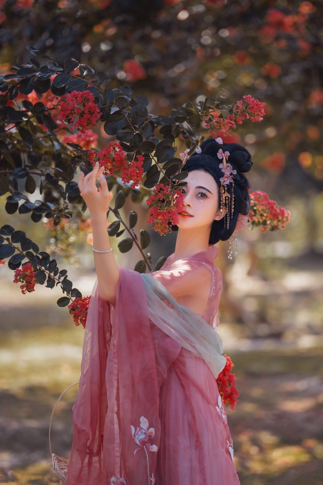 YiTuYu艺图语 Vol.5079 Qian Luo