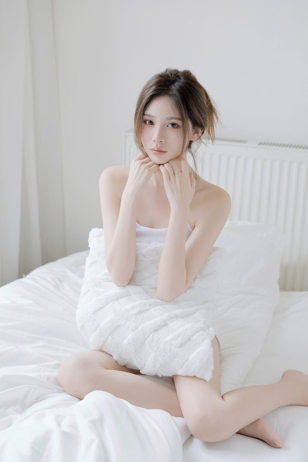 YiTuYu艺图语 Vol.5084 Xiao Fei ZZ