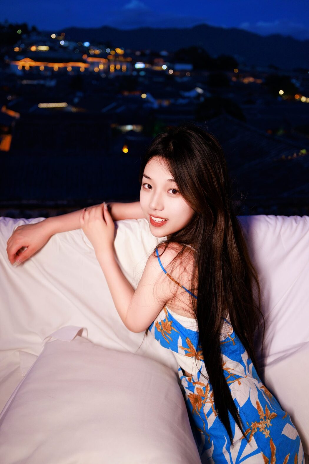YiTuYu艺图语 Vol.5024 Pei Tong Xue