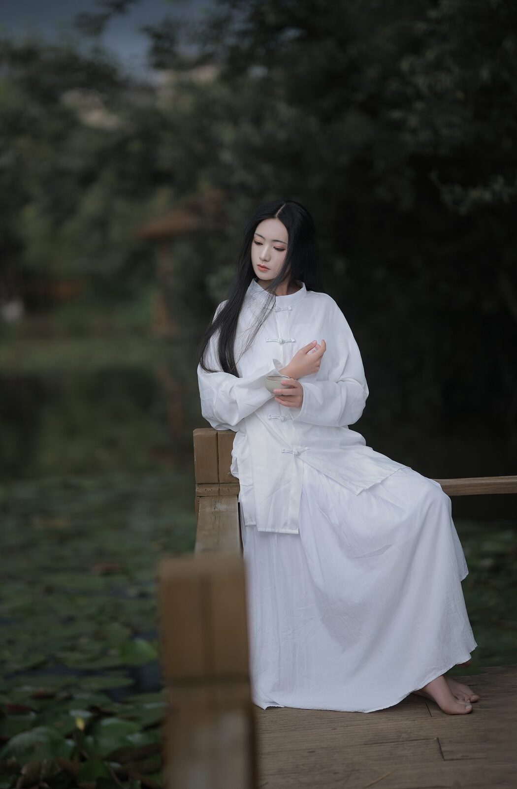 YiTuYu艺图语 Vol.5130 Yu Jin