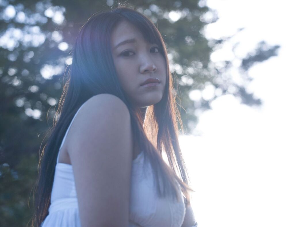 JP Himesaki Hana 姫咲はな – 光の差す方角へ (84P)