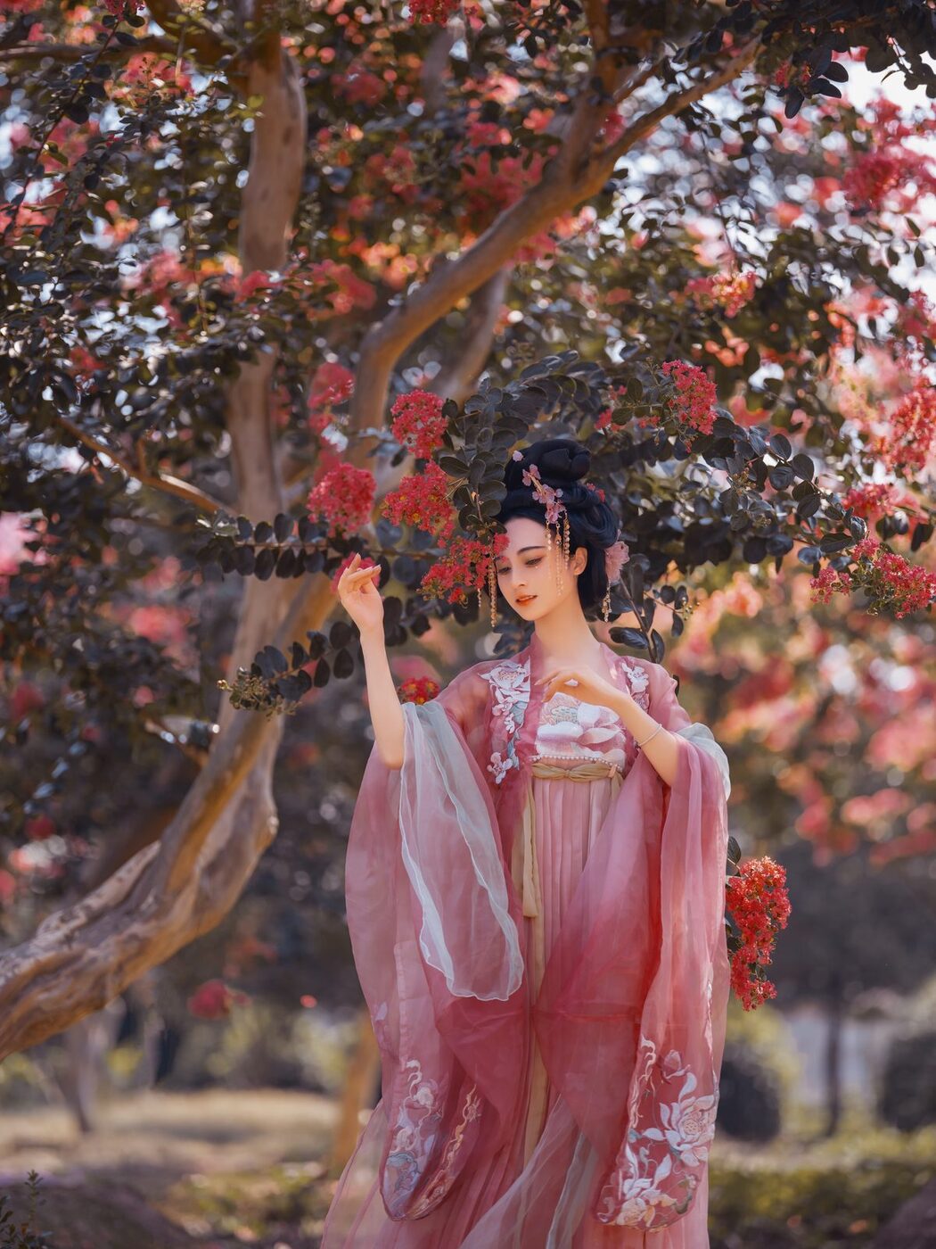 YiTuYu艺图语 Vol.5079 Qian Luo