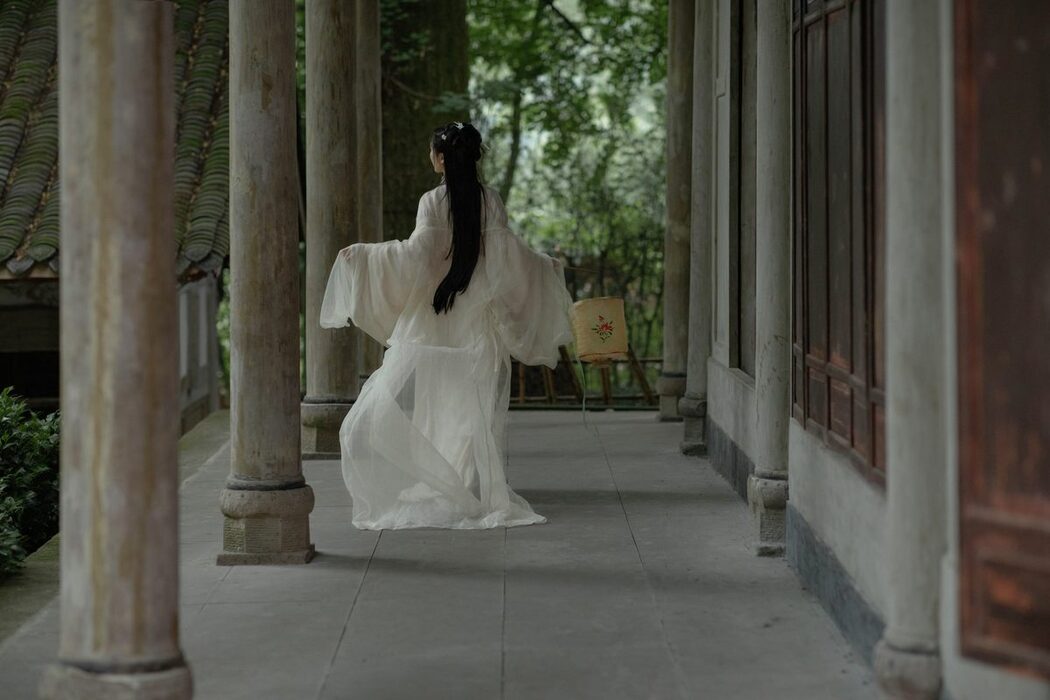 YiTuYu艺图语 Vol.5016 Su Mei Zai Lu Shang