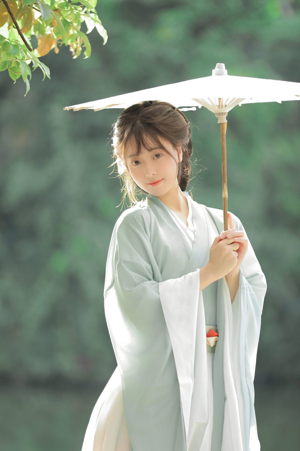 YiTuYu艺图语 Vol.5068 Qian Qian