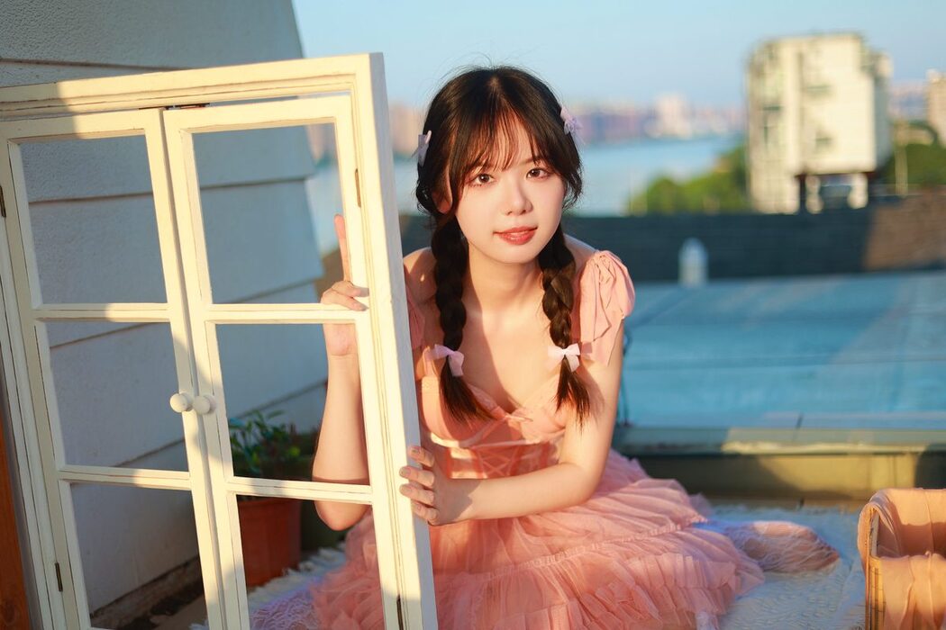 YiTuYu艺图语 Vol.5098 Mu Yan Se Cc