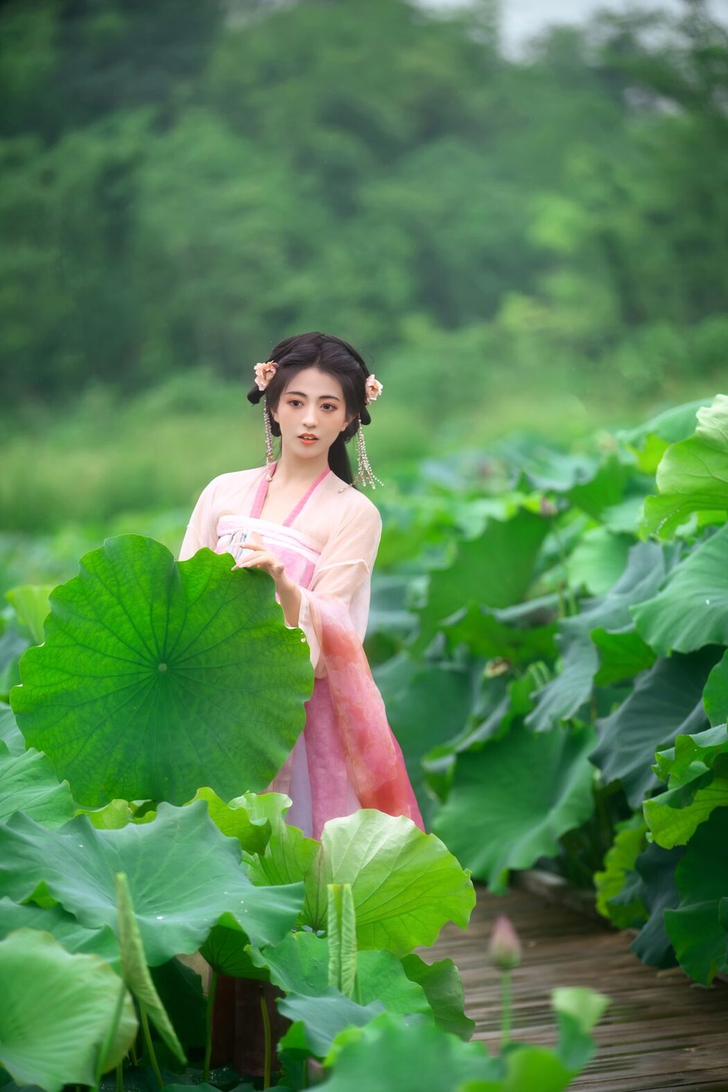 YiTuYu艺图语 Vol.5102 Wan Wan