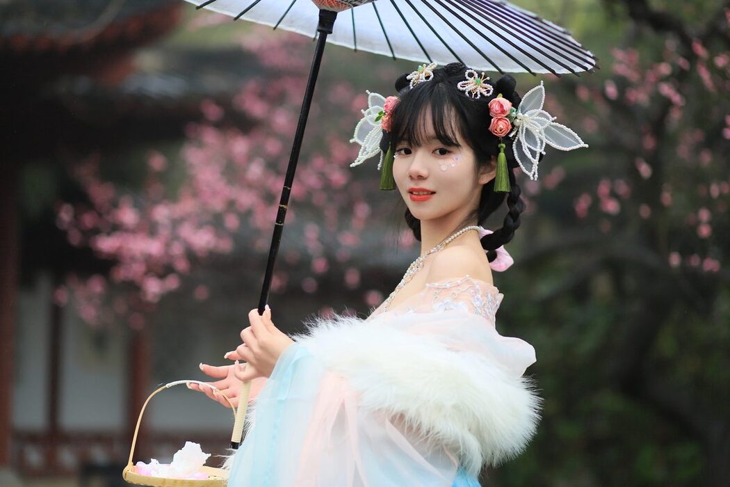 YiTuYu艺图语 Vol.5120 Xiao Yang