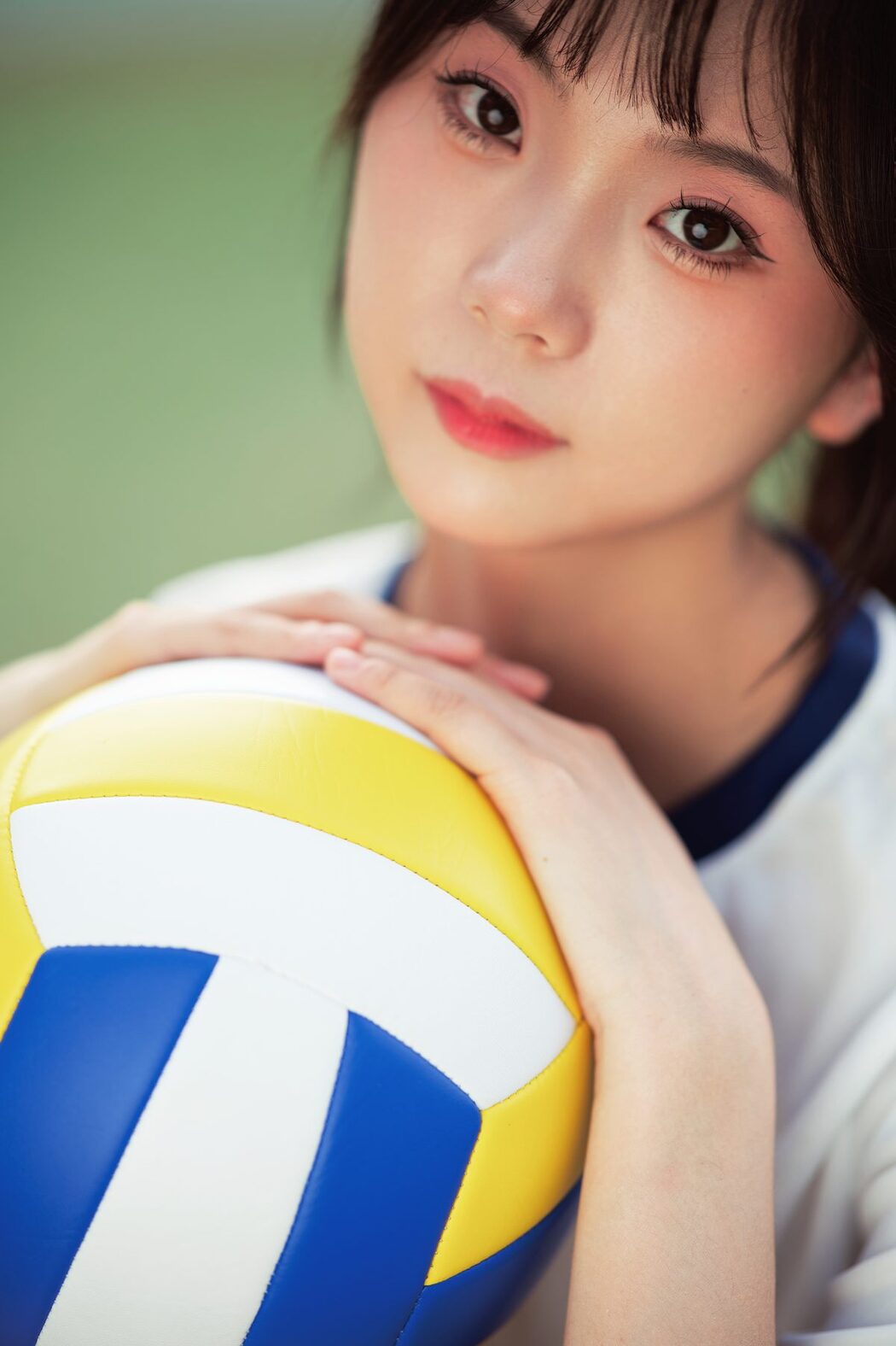 YiTuYu艺图语 Vol.5170 Kong Xin Cai