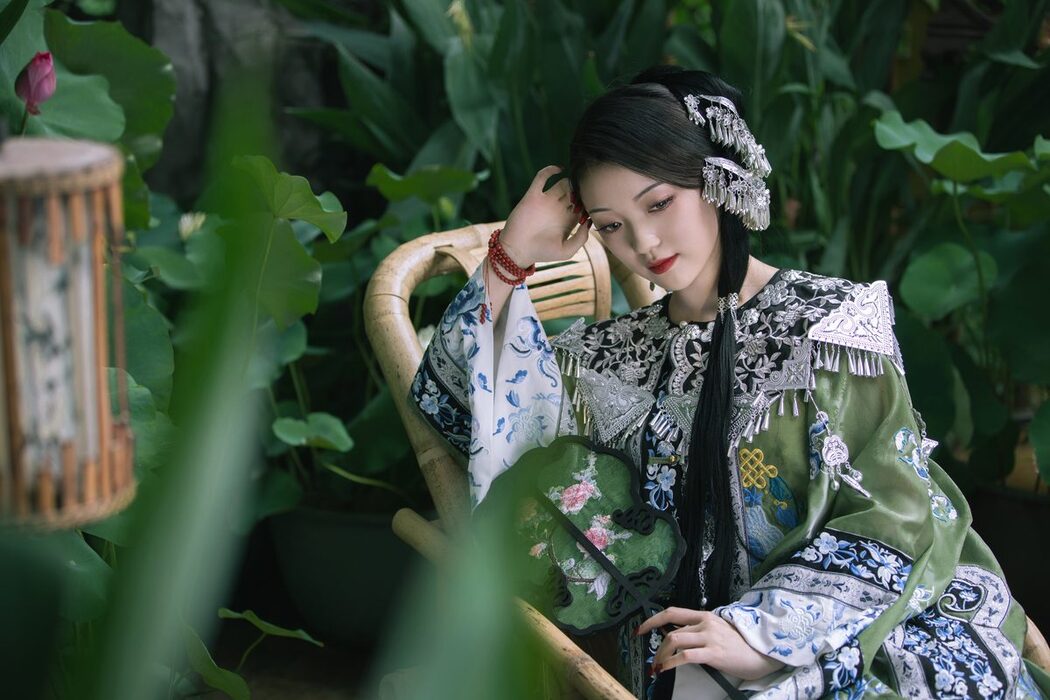 YiTuYu艺图语 Vol.5113 Qi Ni Si Mao