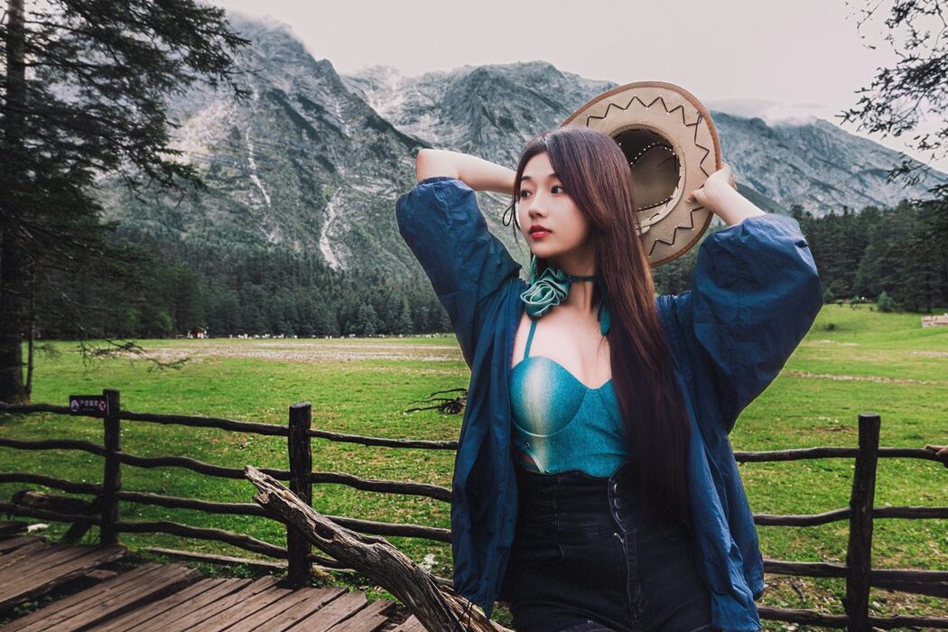 YiTuYu艺图语 Vol.5050 Pei Tong Xue